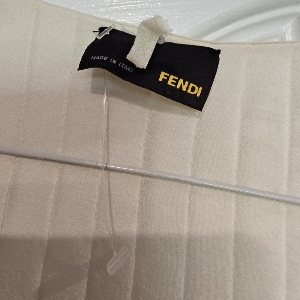 Fendi Pleated Blouse - Size 38 NWOT - Picture 7 of 8